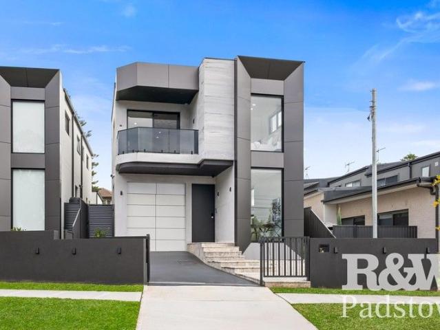 House for sale in Casula