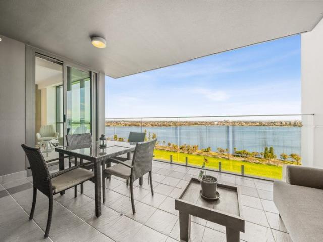 Apartment for rent in East Perth, Perth