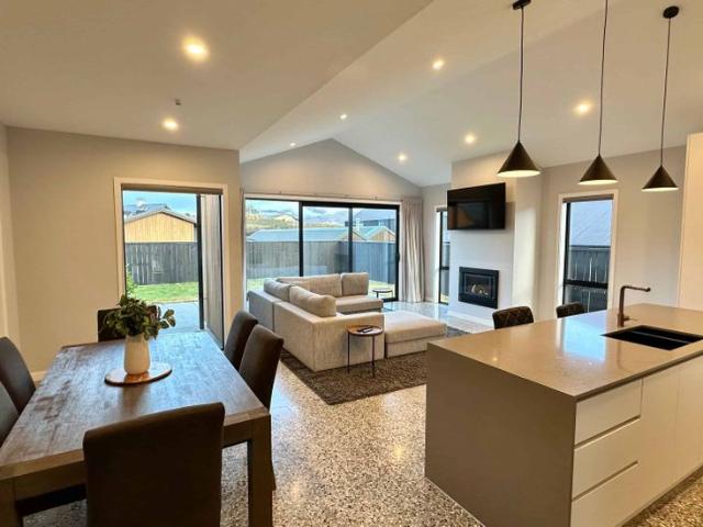 House for rent in Otakou