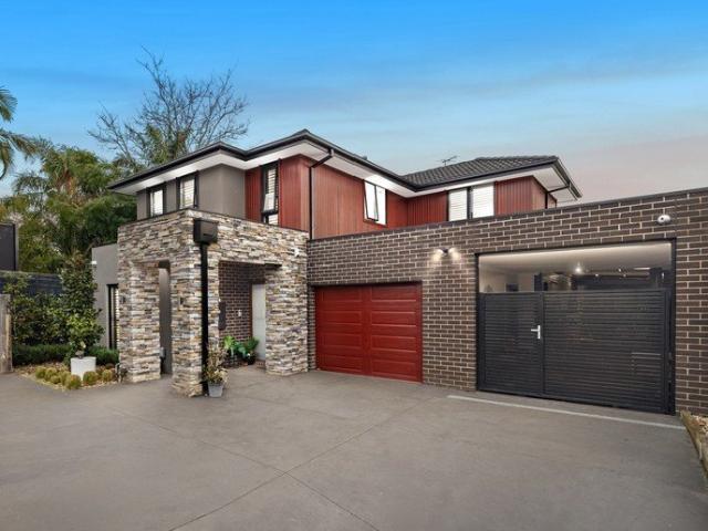 Townhouse for sale in Camerons Creek, Victoria
