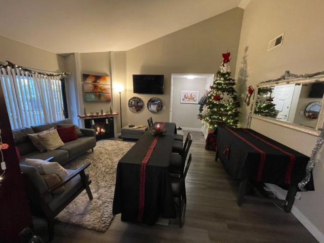 Room for rent in Warner Center, Los Angeles