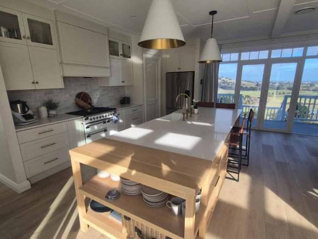 House for rent in Chaslands, Canterbury
