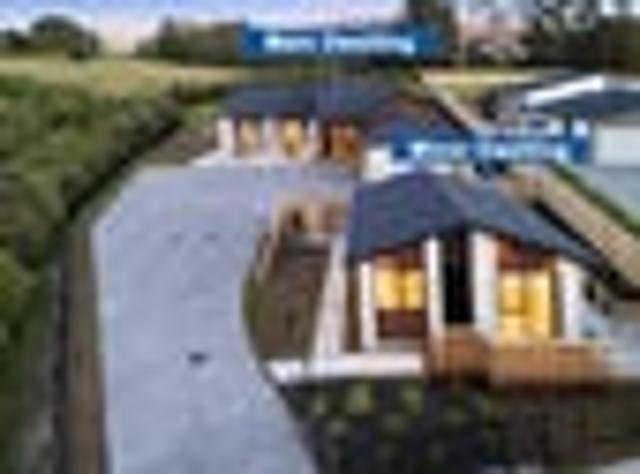 House for sale in Oratia