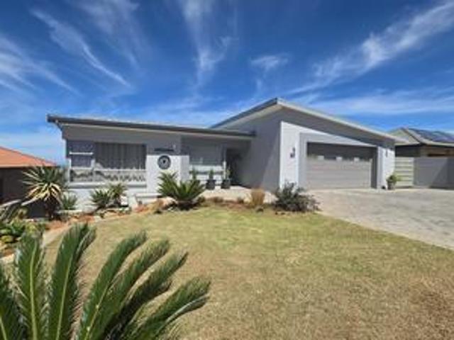 House for sale in Groot Brak Rivier, Western Cape
