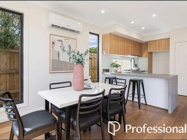 Townhouse for rent in Camerons Creek, Victoria