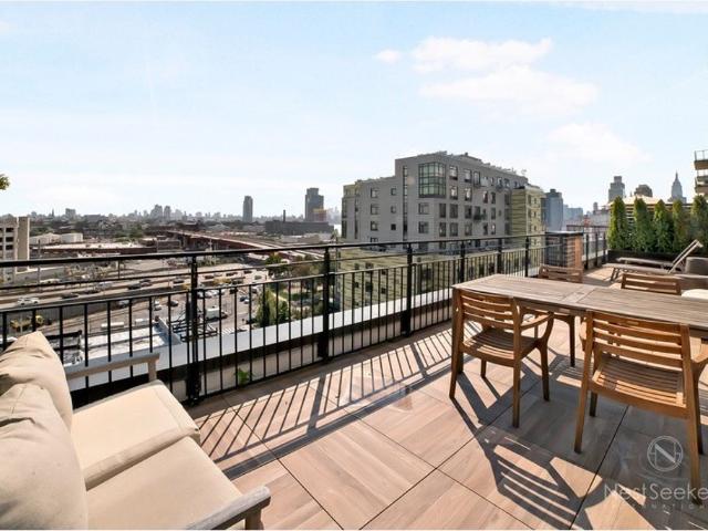 House for rent in Queens, Arverne