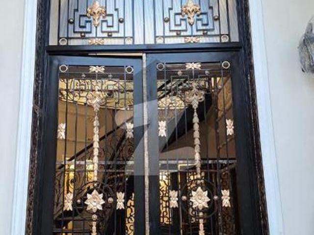 House for sale in Faisalabad, Islamabad Capital Territory
