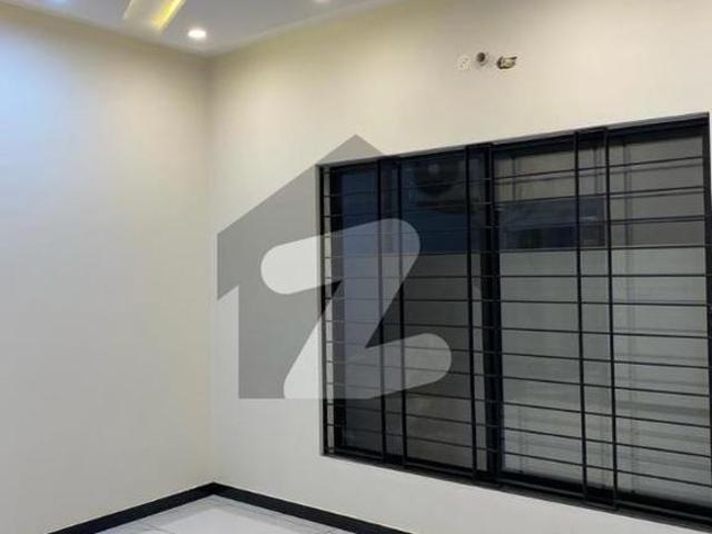 House for sale in Gujrat, Islamabad Capital Territory