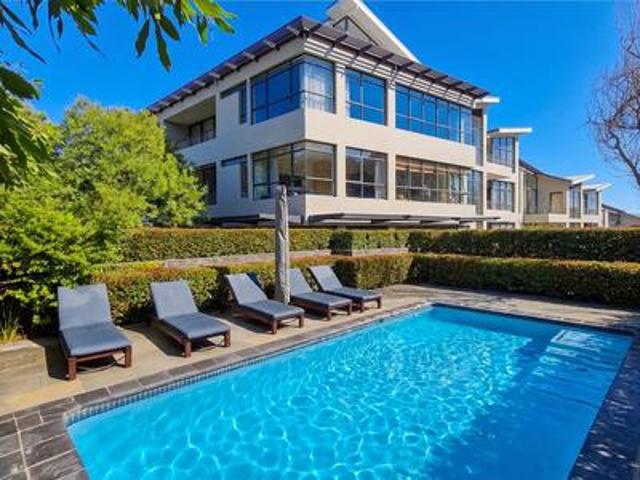 Apartment for sale in Cape Town, Western Cape