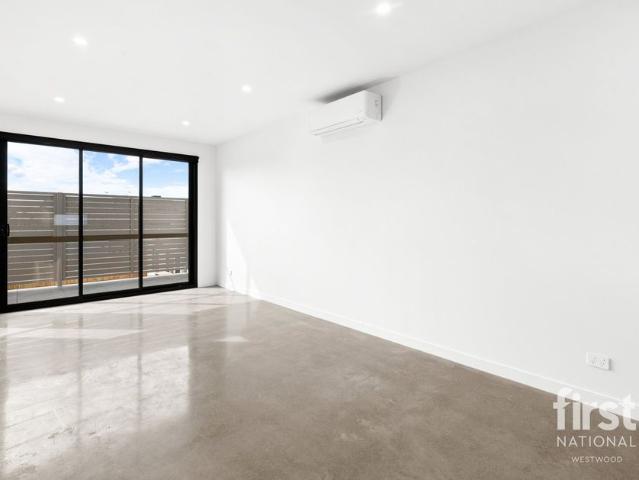 Townhouse for rent in Camerons Creek, Victoria