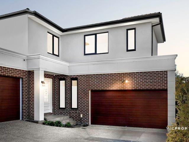 Townhouse for sale in Camerons Creek, Victoria