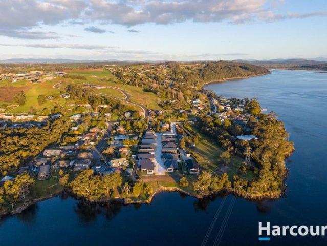 Villa for sale in Devonport, Tasmania