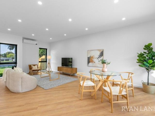 Townhouse for sale in Altona