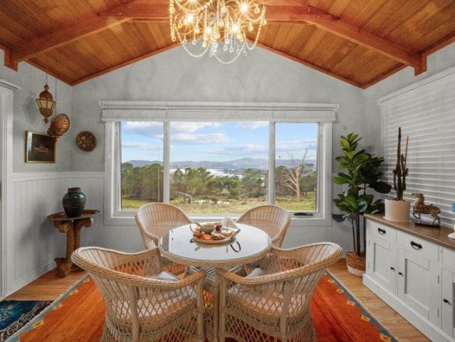 House for sale in Robigana, Tasmania