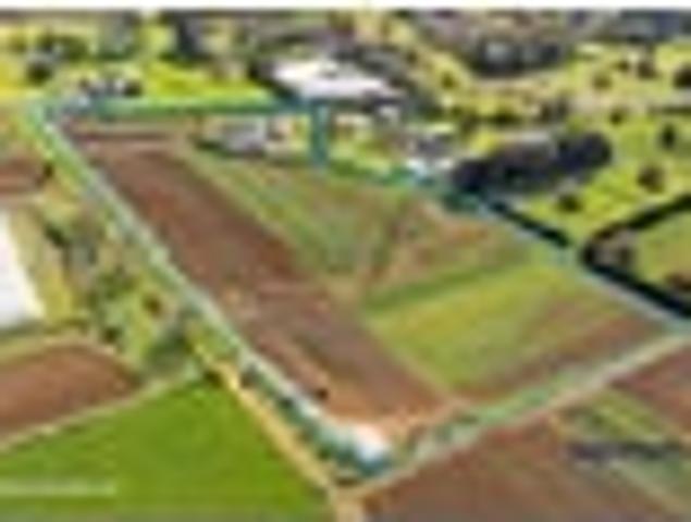 House for sale in Awhitu