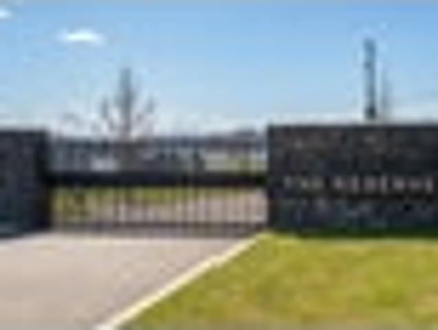 Land for sale in Whangaparaoa
