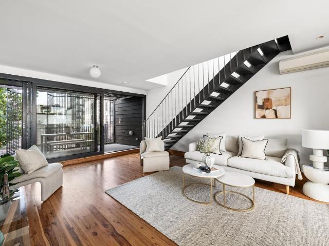 Townhouse for rent in Fitzroy