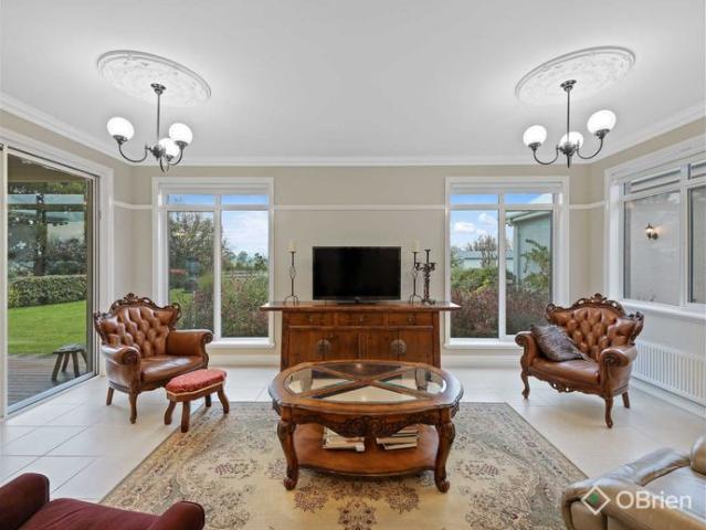 House for rent in Allambee, Victoria