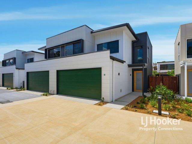 Townhouse for rent in Toombul, Queensland