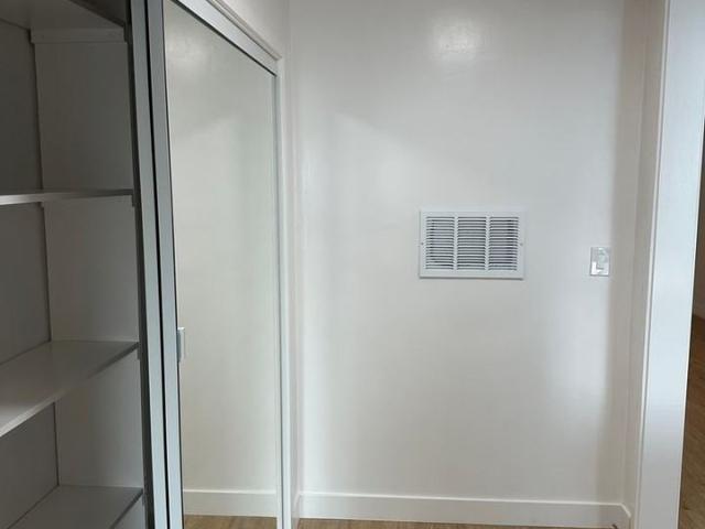 Apartment for rent in Canoga Park, California