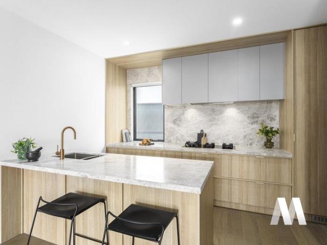 Townhouse for rent in Essendon, Melbourne
