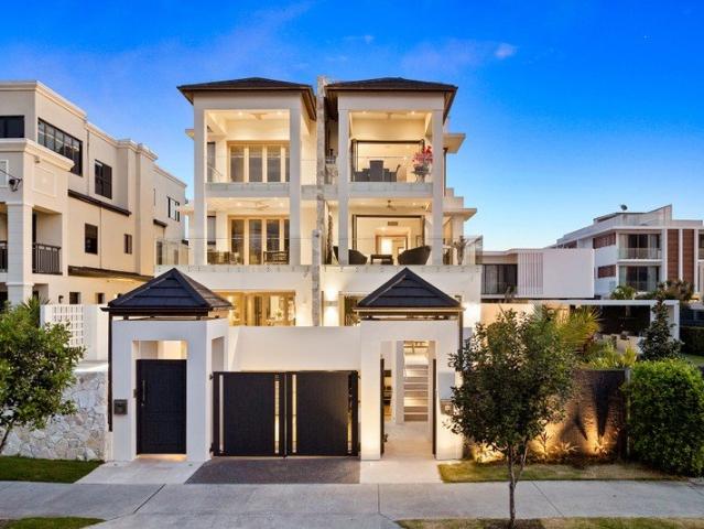 Villa for sale in Fernbrook, Queensland