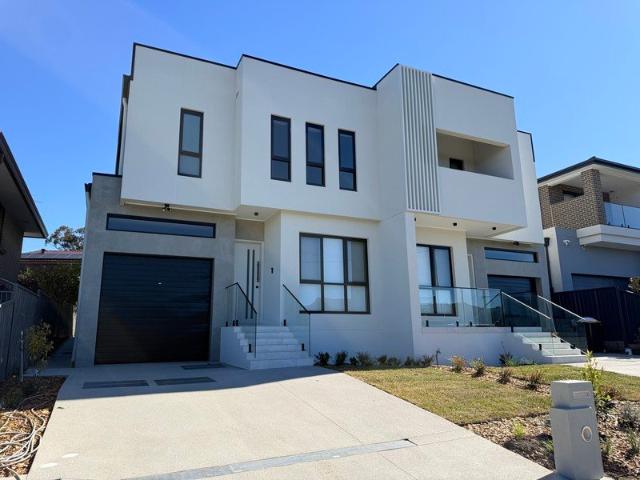 Duplex for rent in Greystanes, Sydney