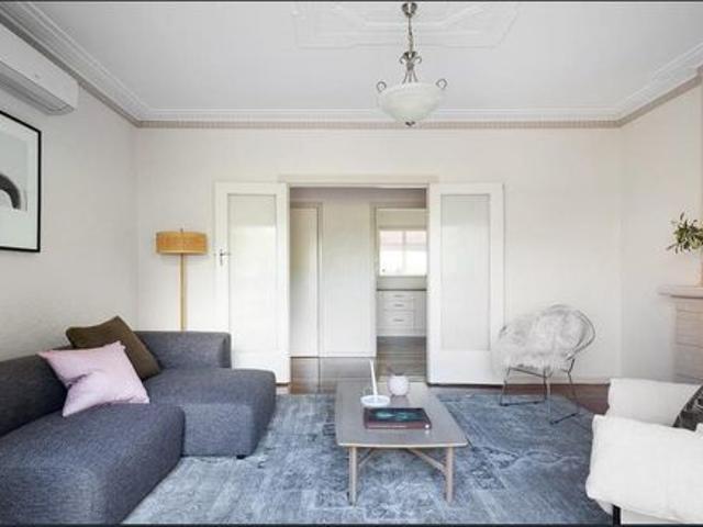 Apartment for rent in Essendon, Melbourne