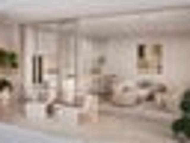 Apartment for sale in Chaslands, Canterbury