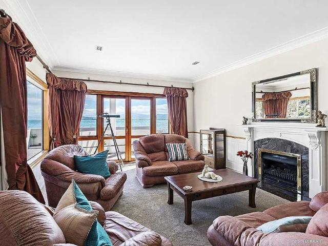 House for rent in Sorrento Bay, Lower Hutt