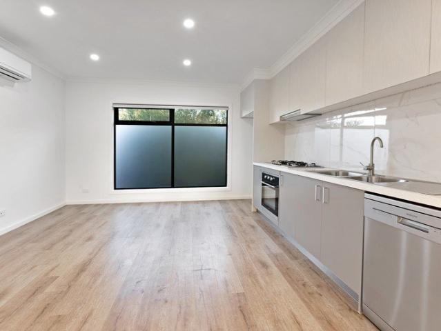 Townhouse for rent in Camerons Creek, Victoria