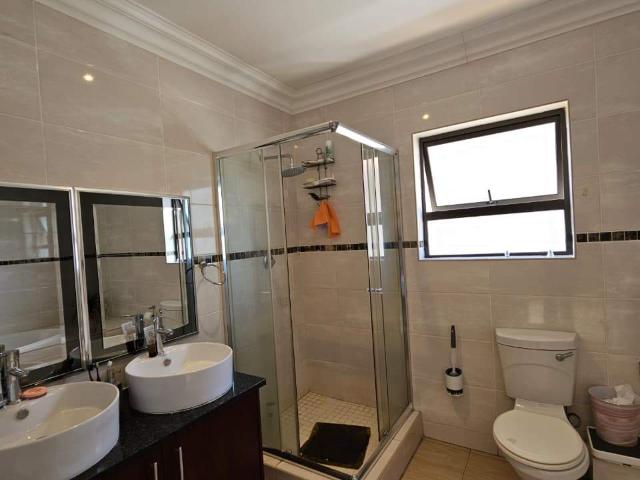 Townhouse for sale in Bloemfontein, Free State