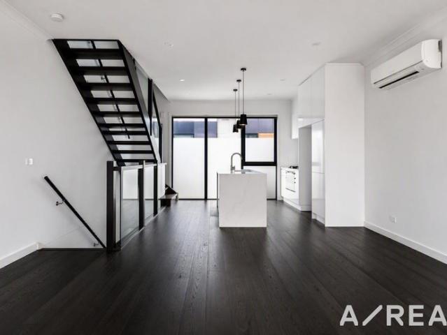 Townhouse for rent in Camerons Creek, Victoria