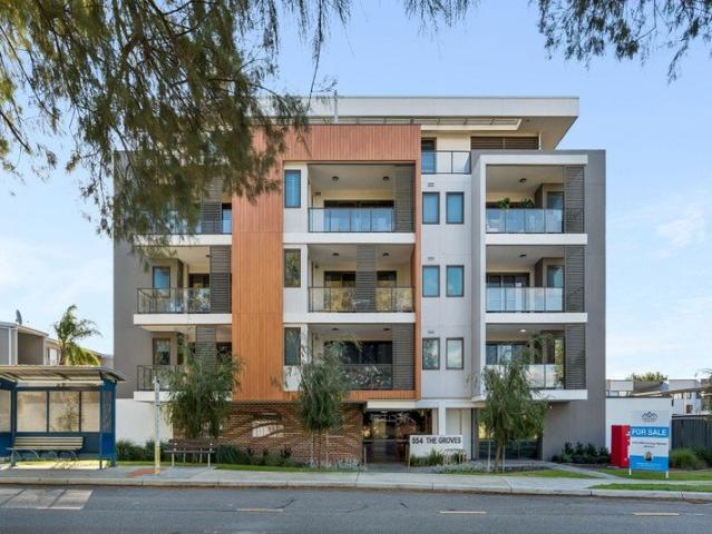Apartment for sale in Attadale, Western Australia