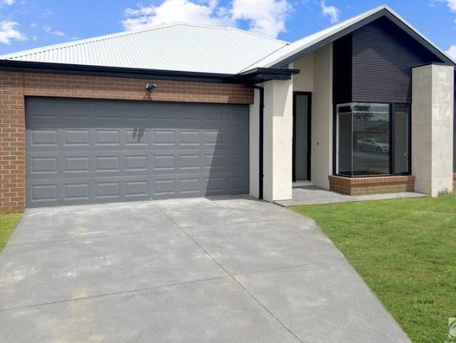 House for rent in Shannon Waters Estate, Bairnsdale