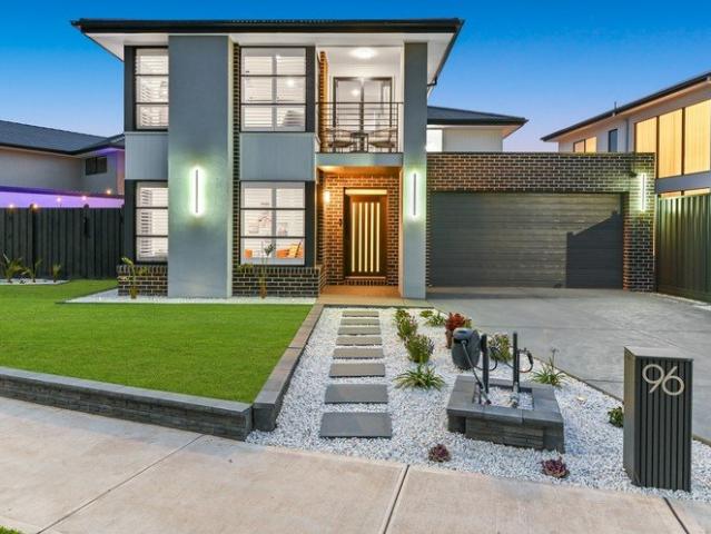 House for sale in Smiths Lane Estate, Melbourne