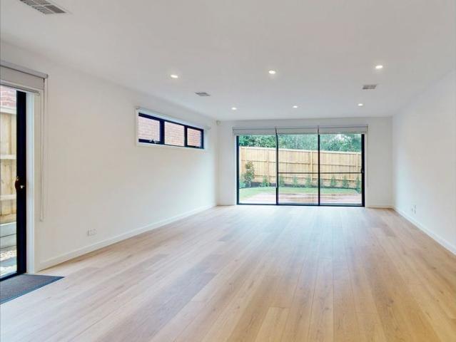 Townhouse for rent in Camerons Creek, Victoria