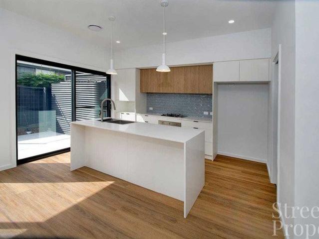 Townhouse for rent in Ambergate, New South Wales