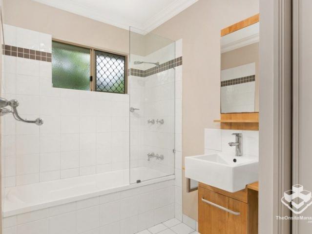 Townhouse for sale in Smithfield, Queensland