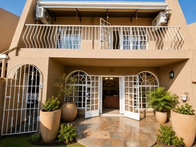 Townhouse for sale in Sedibeng, Gauteng