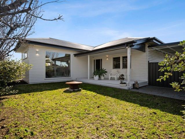 House for sale in Wodonga, Victoria