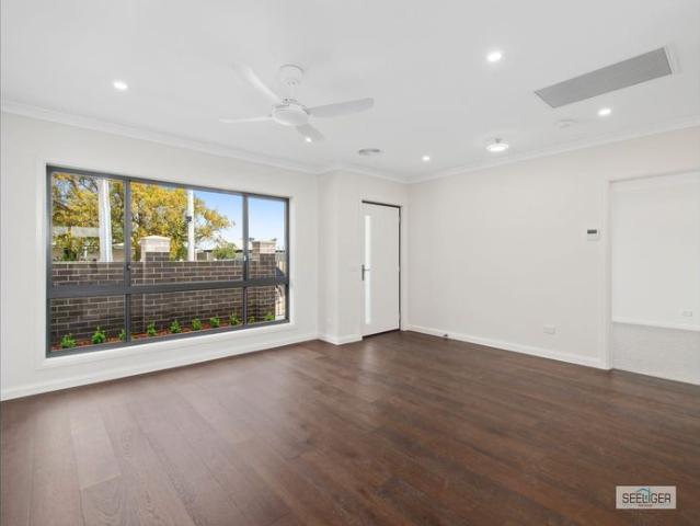 Apartment for rent in Yarrawonga, Shire of Moira