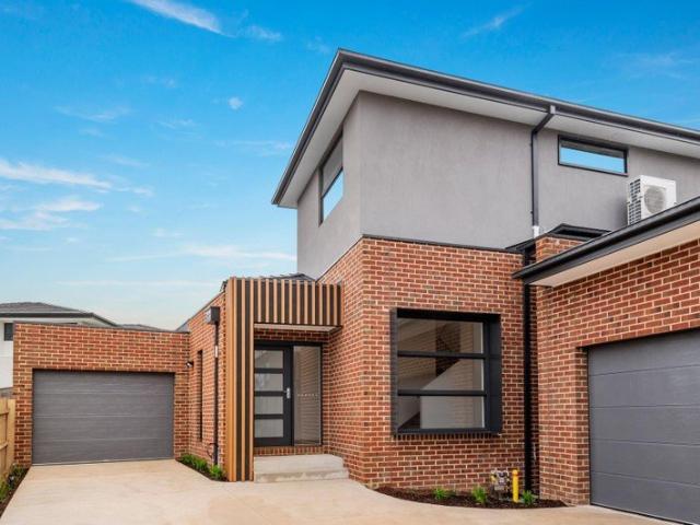 Townhouse for rent in Camerons Creek, Victoria