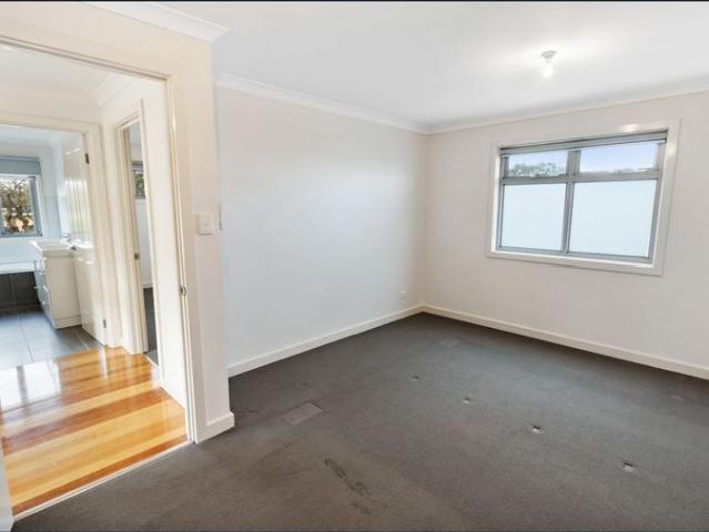 Townhouse for rent in Camerons Creek, Victoria