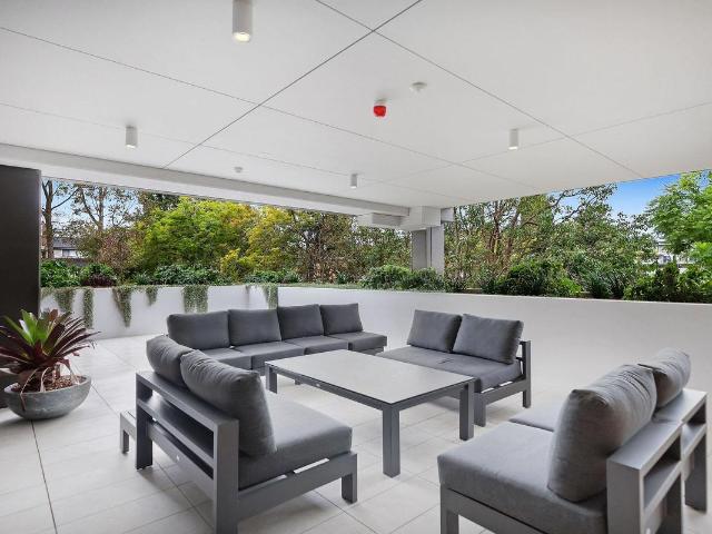 Apartment for sale in Point Frederick, New South Wales