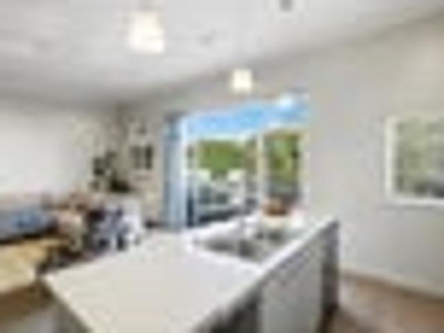 Apartment for sale in Whangaparaoa, Oroua County