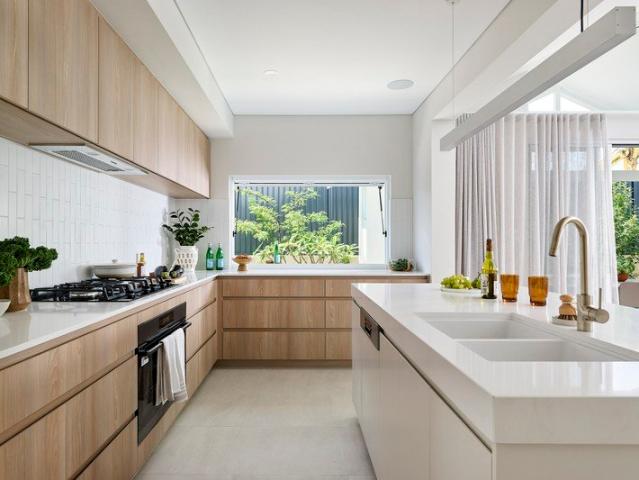 Cottage for sale in Yanchep, Western Australia