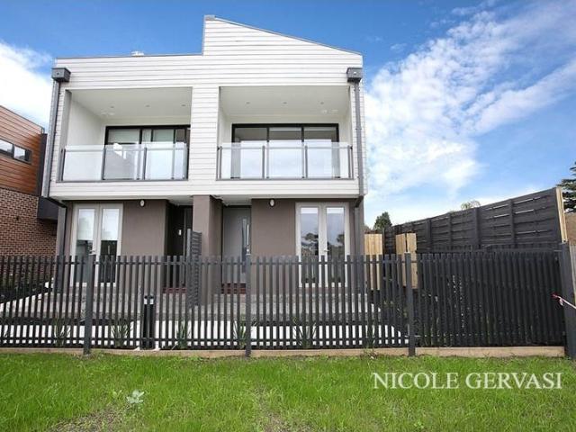 Townhouse for rent in Camerons Creek, Victoria