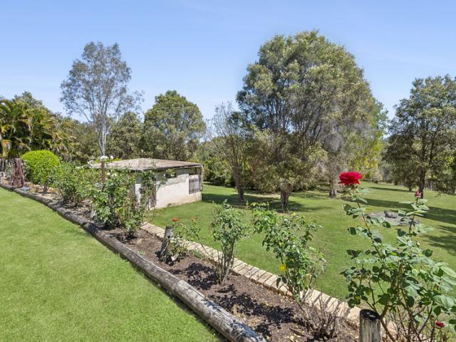Cottage for sale in Chatsworth, Queensland