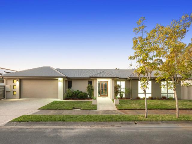 House for sale in Ivadale Lakes, Sunshine Coast Regional